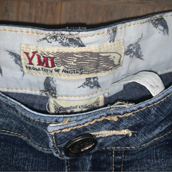 Women’s Junior’s 13 YMI City of Angels Long Knee Length Blue Denim Shorts EXC - Picture 4 of 9